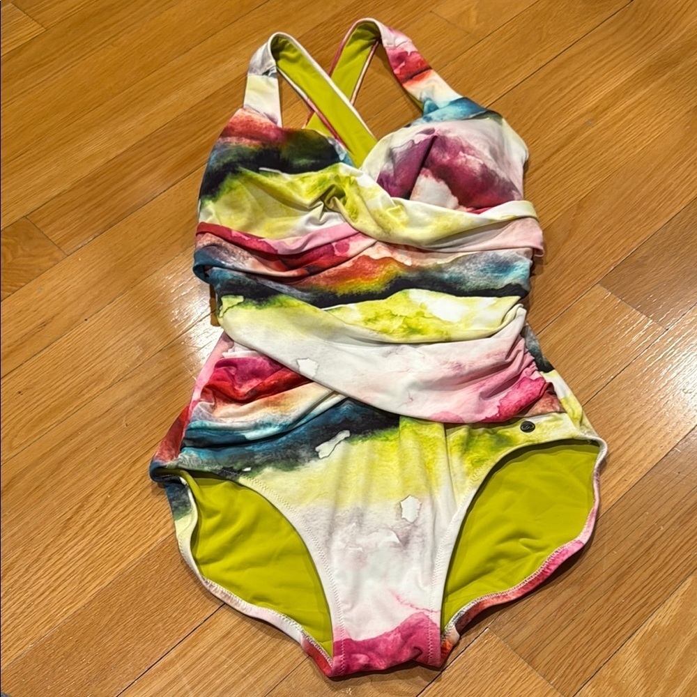 Calia women’s one piece swim suit size 8 .